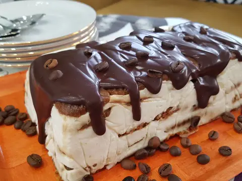 Tarta de galletas y café perfecta - ¡Sin horno ni errores!
