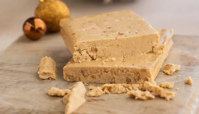 Turrón de Jijona, un dulce navideño tradicional. Perfecta para tu receta casera.
