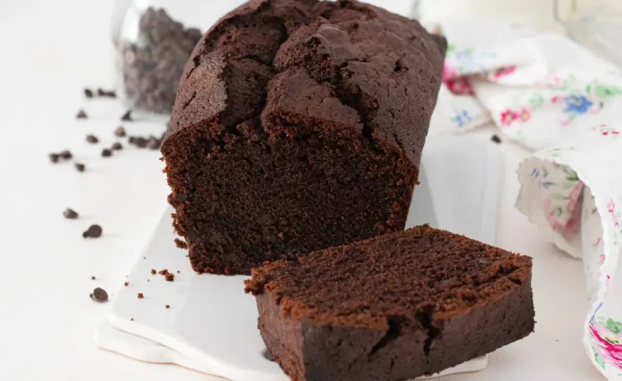 Plum cake de chocolate - La receta para que quede jugoso