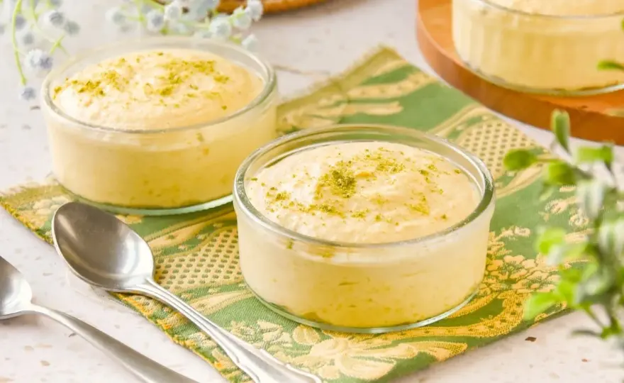 Mousse de mango ligera - El postre de cuchara perfecto