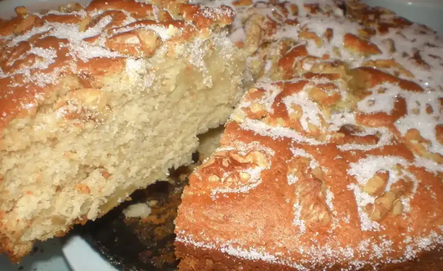Bizcocho de manzana y nueces - Receta infalible y jugosa