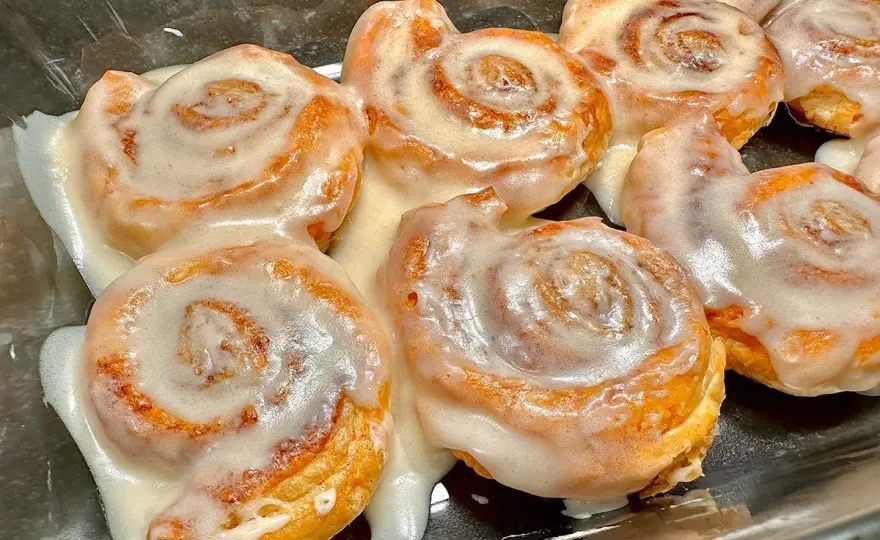 Rollos de Canela Perfectos - ¡Con Masa Comprada!