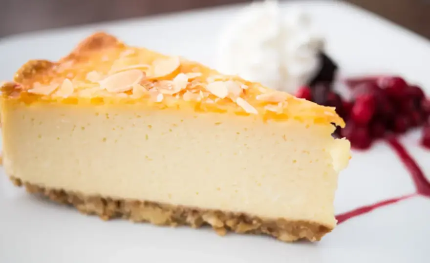 Tarta de queso sin horno - Cremosa, estable y fácil de cortar