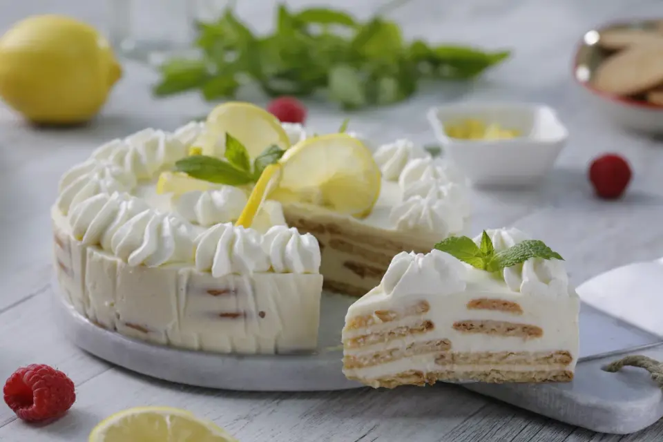 Postre de limón con leche condensada y galletas - ¡Perfecto y sin horno!